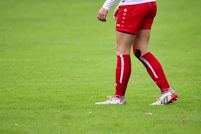 上一次对阵安哥拉：梅西斯卡洛尼替补登场，阿亚拉百场