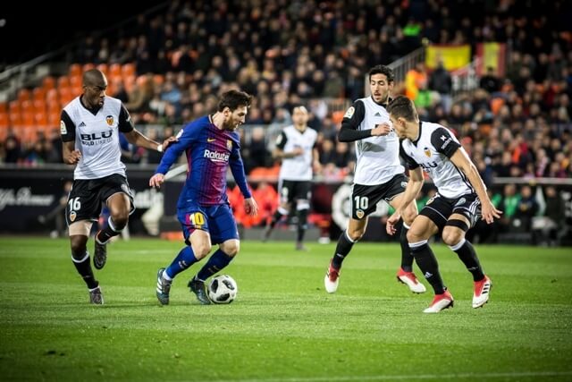 足球世界杯官方球票再次被抢空，黄牛疯狂加价