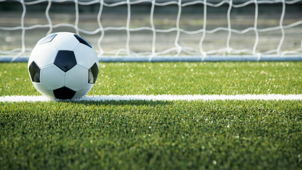 拜仁跟队：凯恩正在全力劝说格伊，希望他能选择加盟拜仁